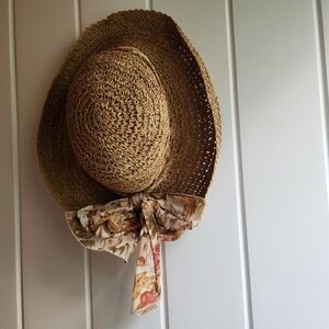 Vintage Woven Hat With Floral Ribbon